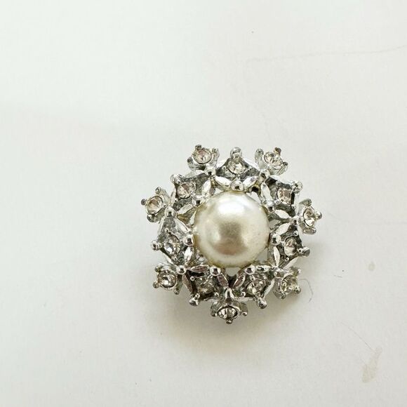 Vintage 60s Sarah Coventry Ultima Snowflake Pearl Crystal Pin - Picture 7 of 7